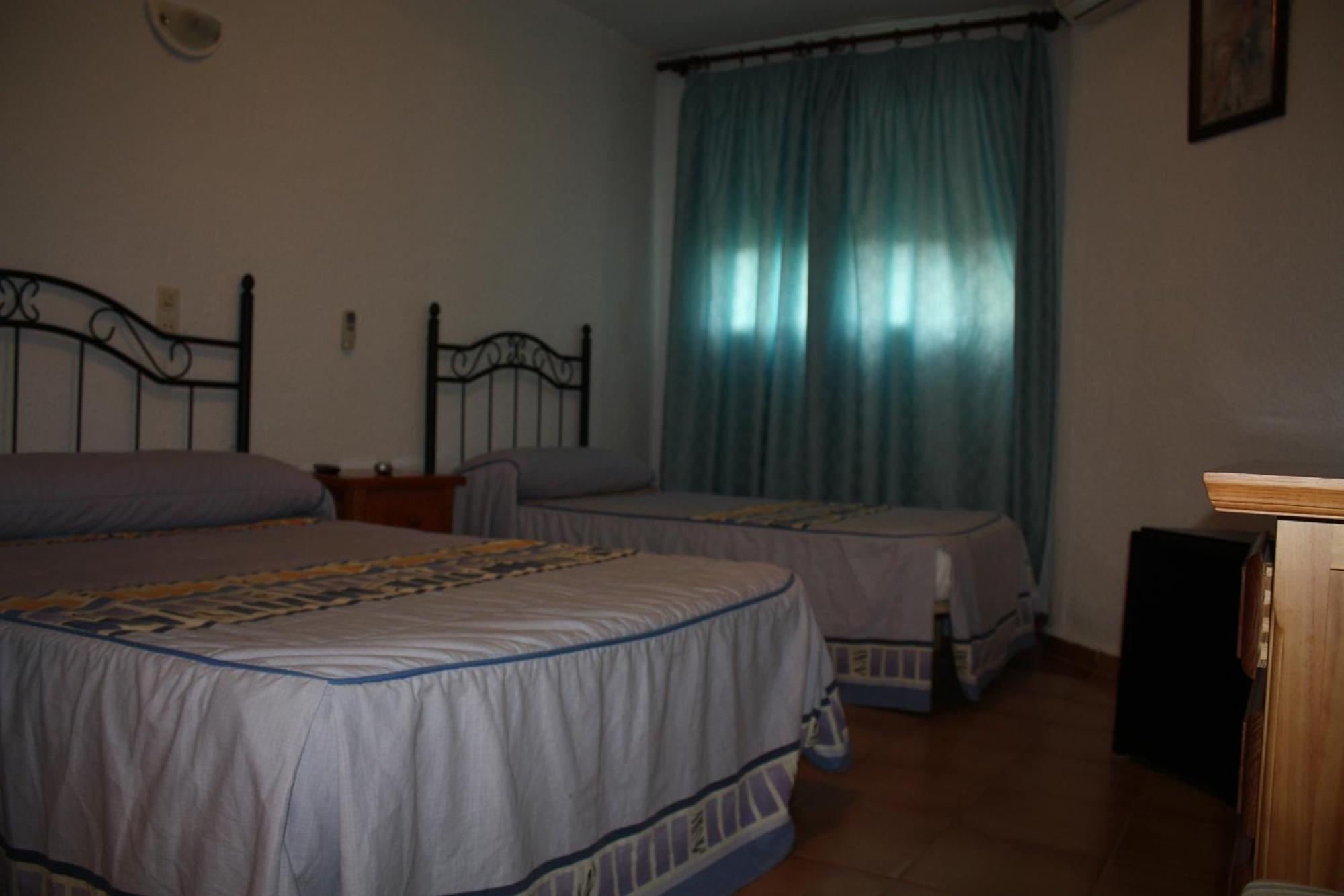 Hostal Tamarindos Matalascañas Eksteriør billede